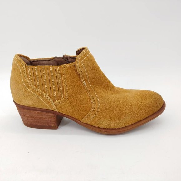 Earth Womens Peak Peru Ankle Booties Brown Cuban Heels Almond Toe Zipper 6 W - Picture 1 of 10